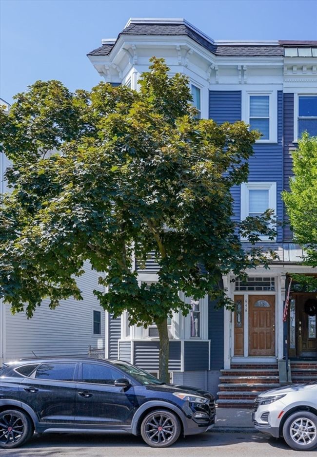 APT-1 - 646 E 7 Th St, Condo with 2 bedrooms, 1 bathrooms and null parking in Boston MA | Image 23