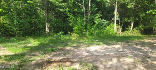 19296 Pete Hickman Rd, Saucier, MS, 39574-8367 | Card Image