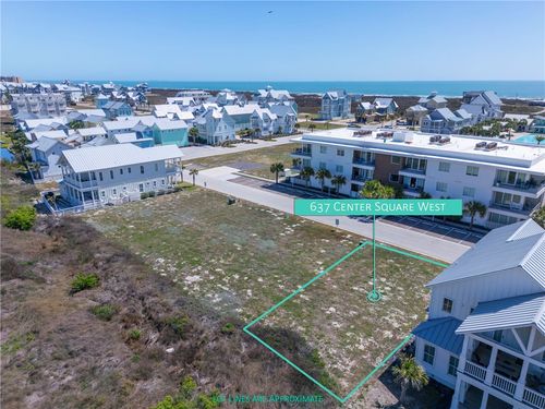 637 Center Sq W, Port Aransas, TX, 78373 | Card Image