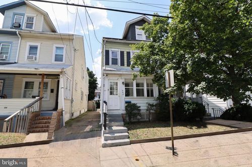 507 Home Ave, TRENTON, NJ, 08611-3103 | Card Image