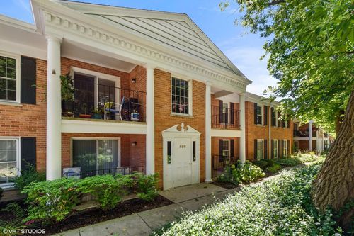 apt-201-520 Shorely Dr, Barrington, IL, 60010-3303 | Card Image