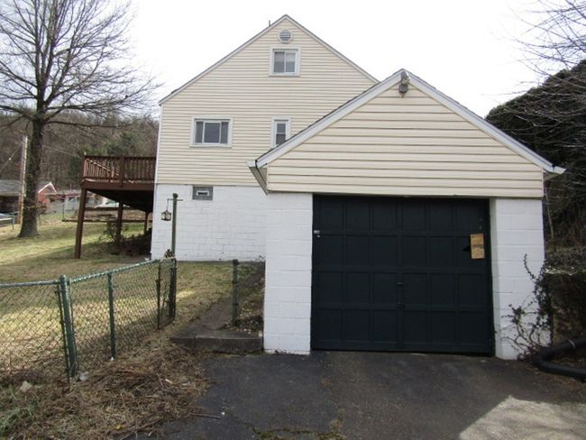 302 Euclid Ave, House other with 3 bedrooms, 2 bathrooms and 1 parking in Glassport PA | Image 6