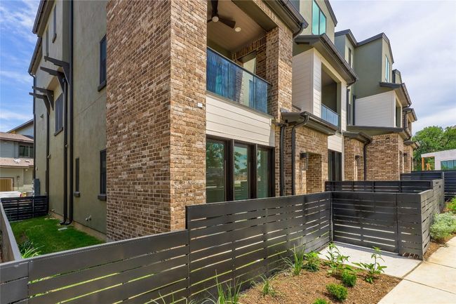 284 - 4703 Unity Cir, Condo with 3 bedrooms, 4 bathrooms and 2 parking in Austin TX | Image 9