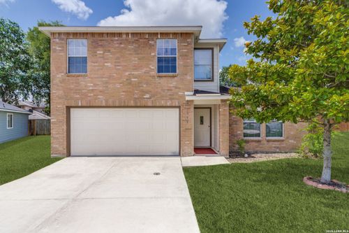 233 Sophia Cir, Boerne, TX, 78006-8620 | Card Image