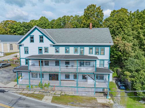 15 School St, Plainfield, VT, 05667-9439 | Card Image