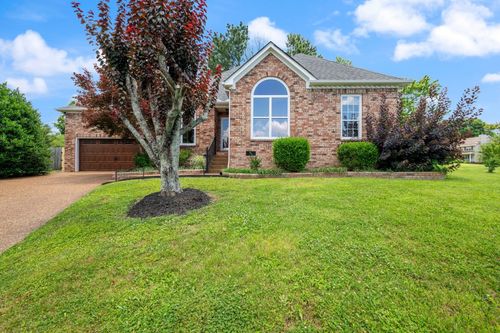 2810 Rose Hill Ln, Thompsons Station, TN, 37179-9284 | Card Image