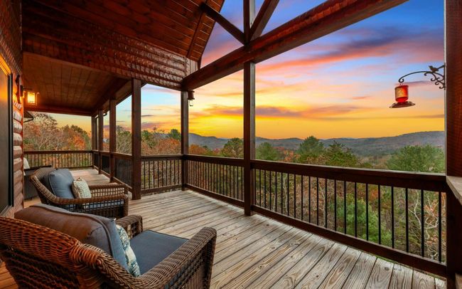 9 Kensington Dr, Home with 3 bedrooms, 3 bathrooms and null parking in Mineral Bluff GA | Image 42