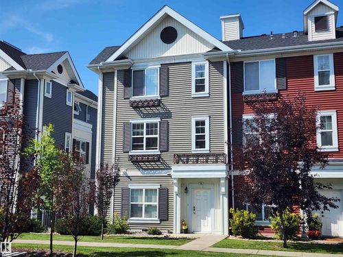 75-8315 180 Ave Nw, Edmonton, AB, T5Z0J2 | Card Image