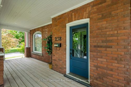 238 Sixth St, Midland, ON, L4R3Y1 | Card Image