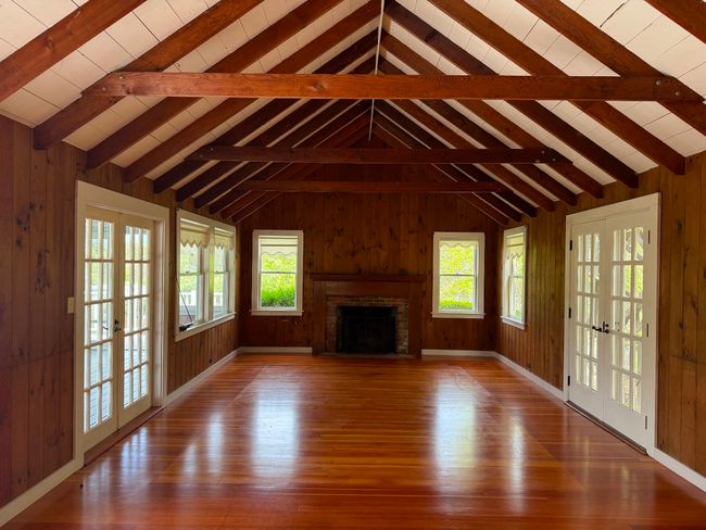 C - 19-C Old Woods Rd, House other with 4 bedrooms, 3 bathrooms and null parking in Chilmark MA | Image 15