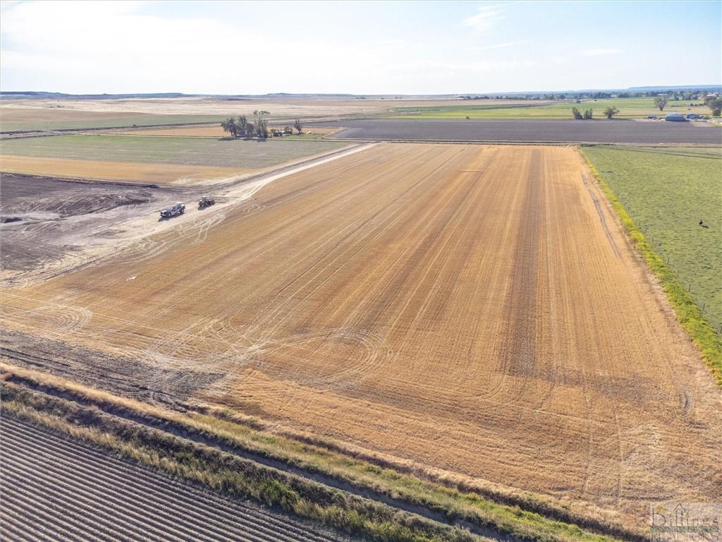 2371 S 26th Road, For Sale in Ballantine Zoocasa