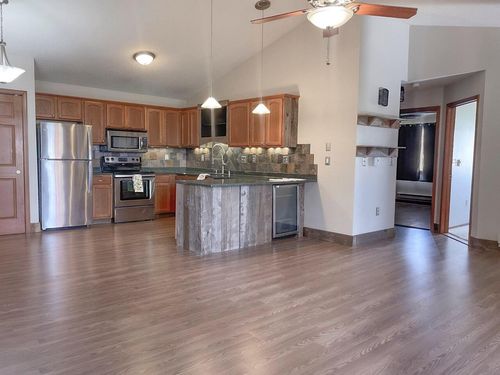 apt-8-513 Lawson School Rd, DELAVAN, WI, 53115-3191 | Card Image