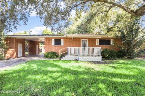 1502 Anderson St, New Iberia, LA, 70560-5106 | Card Image