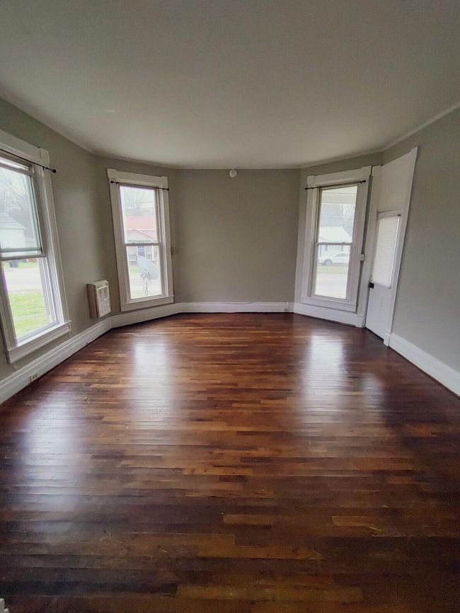 511 E Main St, House other with 3 bedrooms, 3 bathrooms and null parking in Carlisle KY | Image 13