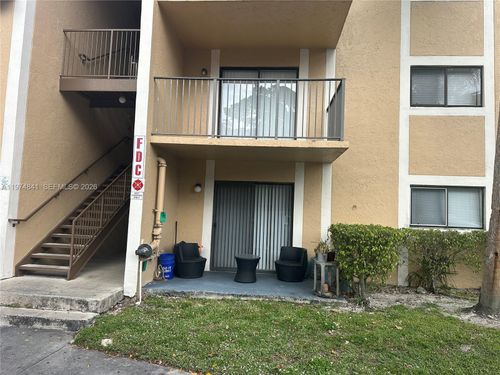 apt-202-9491 Palm Cir S, Pembroke Pines, FL, 33025-1198 | Card Image