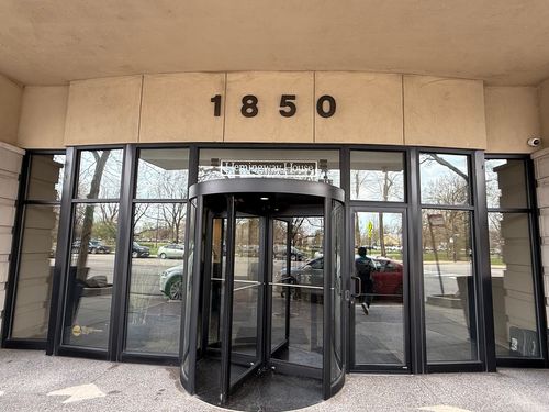 810-1850 Clark St, Chicago, IL, 60614-5336 | Card Image
