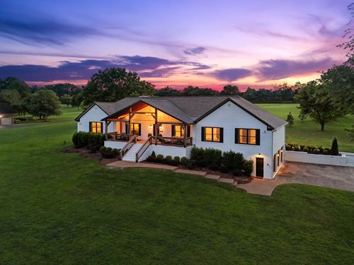 1930 Rock Springs Rd, Columbia, TN, 38401-7420 | Card Image