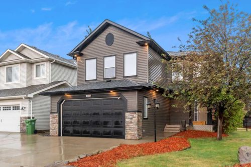 214 Thornleigh Close Se, Airdrie, AB, T4A2E2 | Card Image