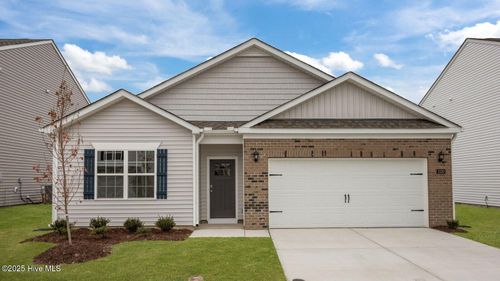 1520 Stonebriar Dr, Winterville, NC, 28590-6110 | Card Image