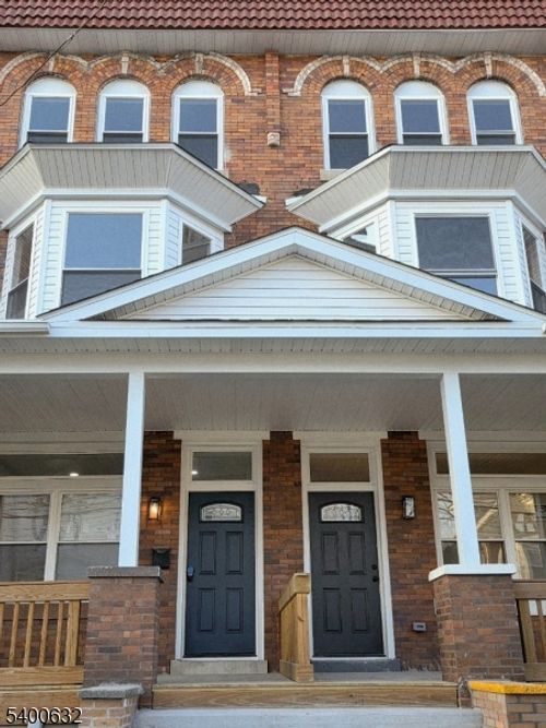 35 Colonial Ave, TRENTON, NJ, 08618-5515 | Card Image