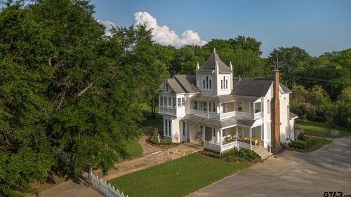 301 W Larissa St, Jacksonville, TX, 75766-2324 | Card Image