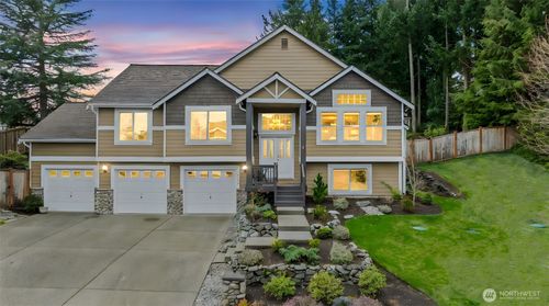 11124 63rd Avenue Nw, Gig Harbor, WA, 98332 | Card Image