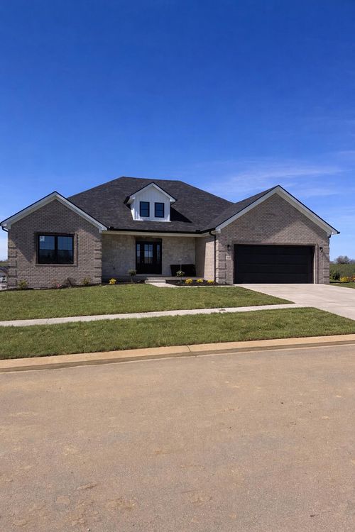 208 Carhartt Drive, Richmond, KY, 40475 | Card Image