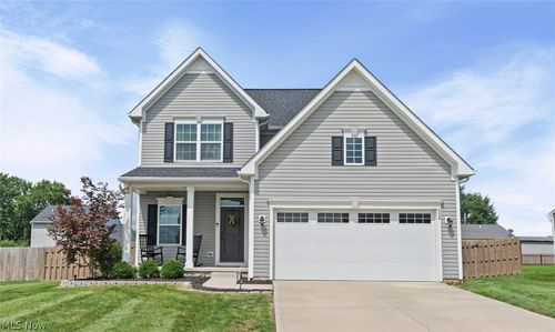 524 Oliver Way, Rittman, OH, 44270-2015 | Card Image