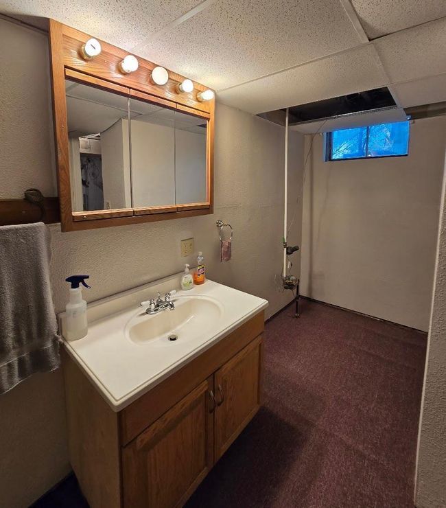 821 7 Th St Sw, House other with 2 bedrooms, 2 bathrooms and null parking in Pipestone MN | Image 39