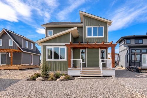638 Cottageclub Bend, Rural Rocky View County, AB, T4C1B1 | Card Image