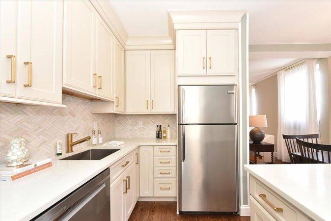 APT-6D - 8 Barstow Rd, Home with 1 bedrooms, 1 bathrooms and null parking in Great Neck NY | Image 14