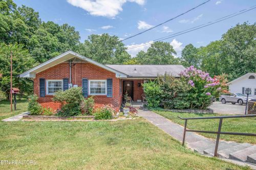 116 Georgia Ave, Oak Ridge, TN, 37830-5512 | Card Image
