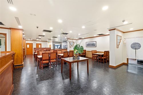 c102-747 Amana St, Honolulu, HI, 96814-5100 | Card Image
