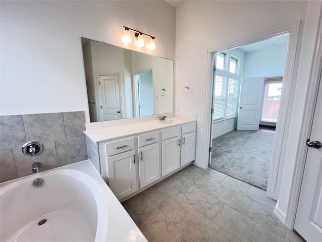 2502 Ridgecrest Ln, House other with 5 bedrooms, 3 bathrooms and null parking in Sherman TX | Image 20