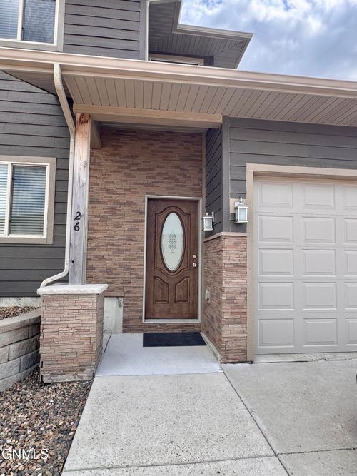 3514 33rd Ave W, Williston, ND, 58801-6940 | Card Image