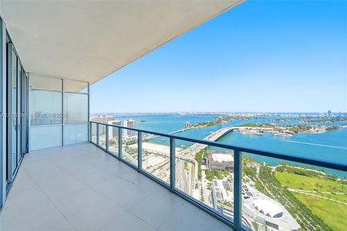 4402-1100 Biscayne Blvd, Miami, FL, 33132-1750 | Card Image