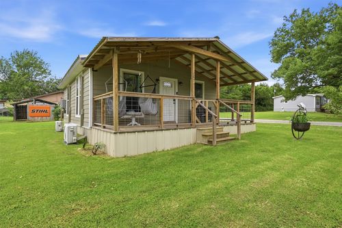 285 Sioux Dr, Gordonville, TX, 76245-5338 | Card Image