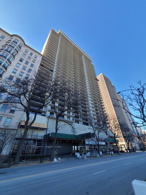 apt-20cn-1212 N Lake Shore Dr, Chicago, IL, 60610-6663 | Card Image