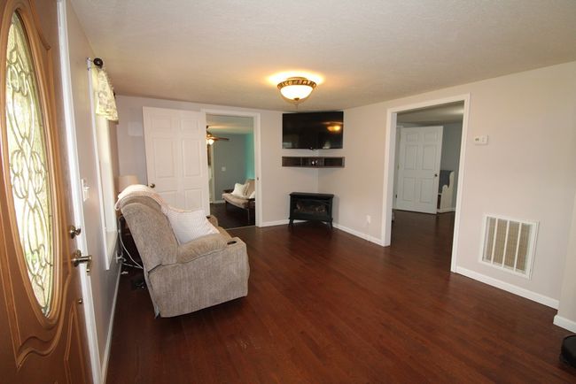 294 Deer Ridge Rd, House other with 3 bedrooms, 2 bathrooms and 2 parking in Hillsville VA | Image 35
