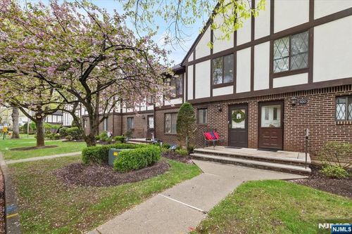 502 Piermont Ave, Westwood, NJ, 07675 | Card Image