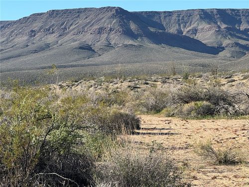 4332 W Sunset Rd, Yucca, AZ, 86438-0988 | Card Image