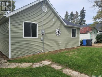 308 Pollard St, House other with 2 bedrooms, 1 bathrooms and null parking in Earl Grey SK | Image 2