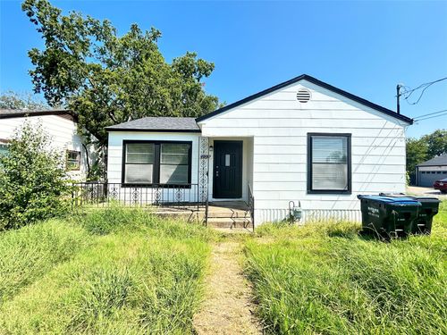 4002 Templeton St, Greenville, TX, 75401-5021 | Card Image