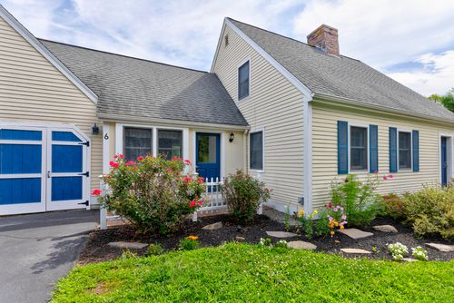 6 Settlers Way, Gorham, ME, 04038-2536 | Card Image