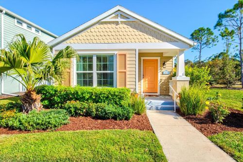 12734 Shimmering Oak Cir, Venice, FL, 34293-0365 | Card Image