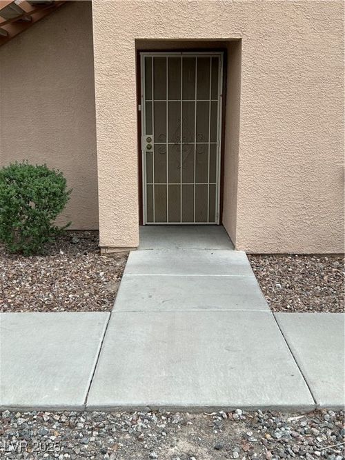 unit-1092-1050 Cactus Ave, Las Vegas, NV, 89183-7368 | Card Image