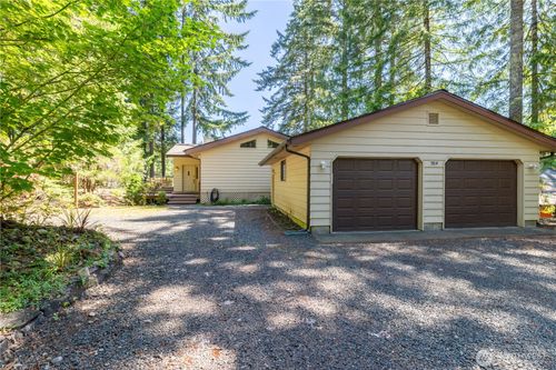 70 N Handicap Pl, Hoodsport, WA, 98548-9732 | Card Image