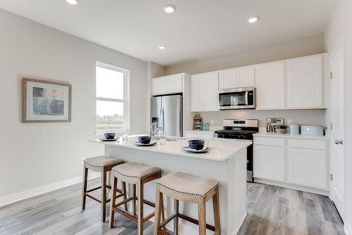 2064 Aquarius Dr, Shakopee, MN, 55379-5469 | Card Image