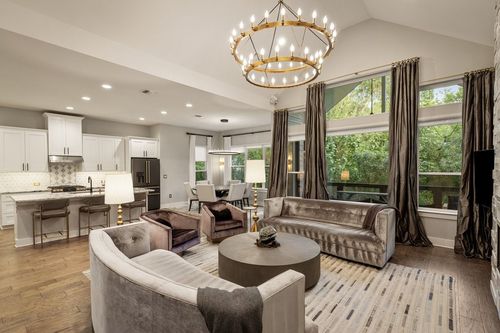 bldg-8-3018 Sunridge Dr, Austin, TX, 78741-7335 | Card Image