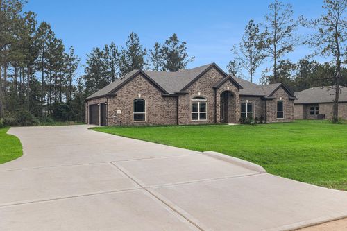 13352 Wichita Fall Trail Rd, Conroe, TX, 77303-2127 | Card Image